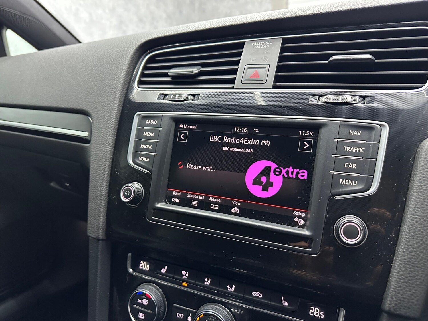 Used Volkswagen Golf for sale - 78058390: Photo 18