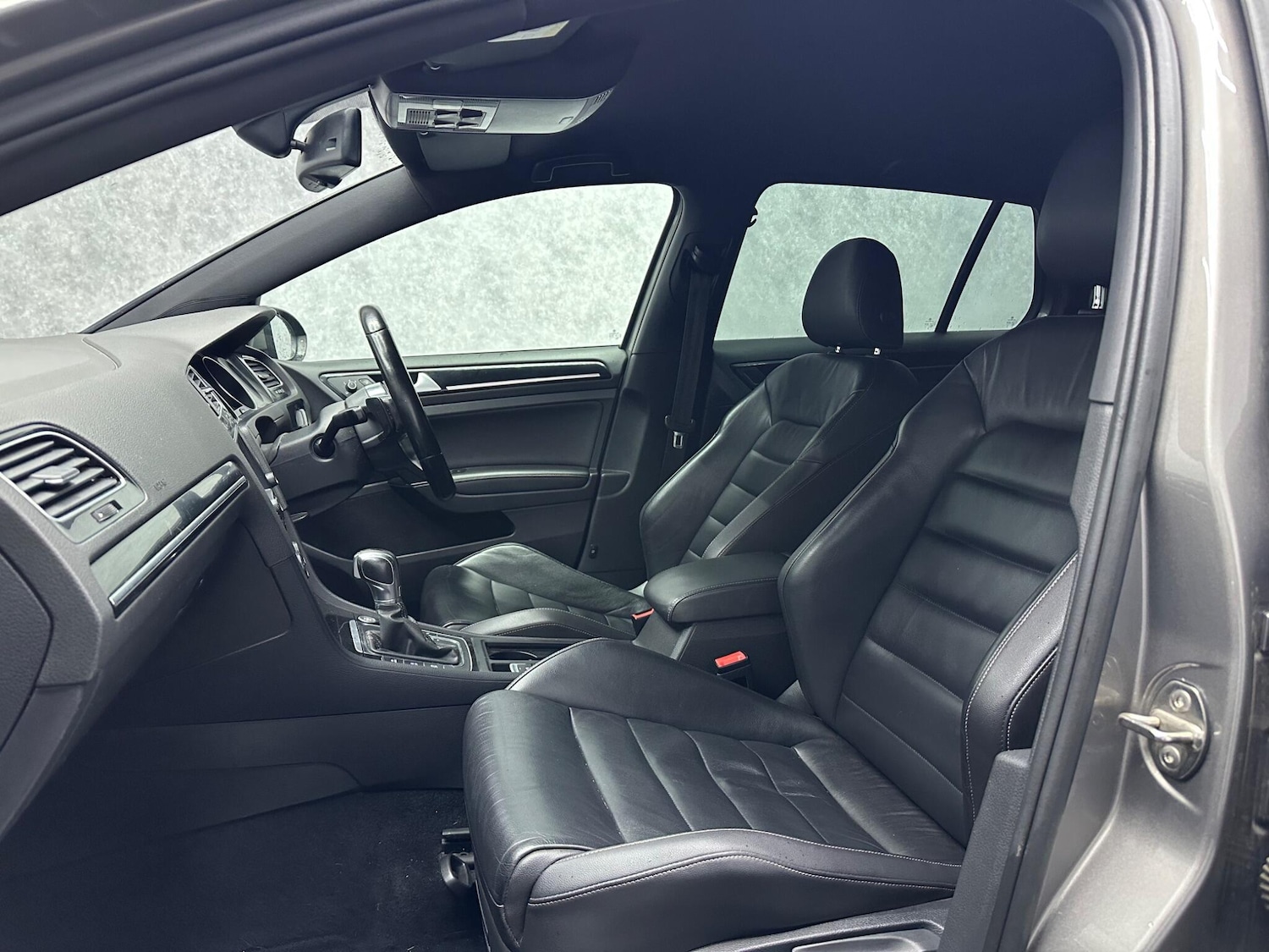 Used Volkswagen Golf for sale - 78058390: Photo 3