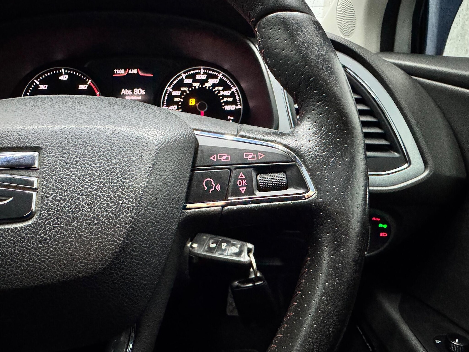 Used SEAT Leon 2014 for sale - 76926115: Photo 8