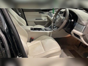 Used Jaguar XF 2016 for sale - 77377173: Photo