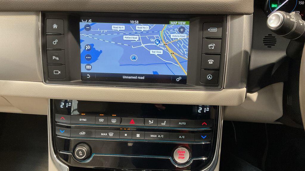 Used Jaguar XF 2016 for sale - 77377173: Photo 4