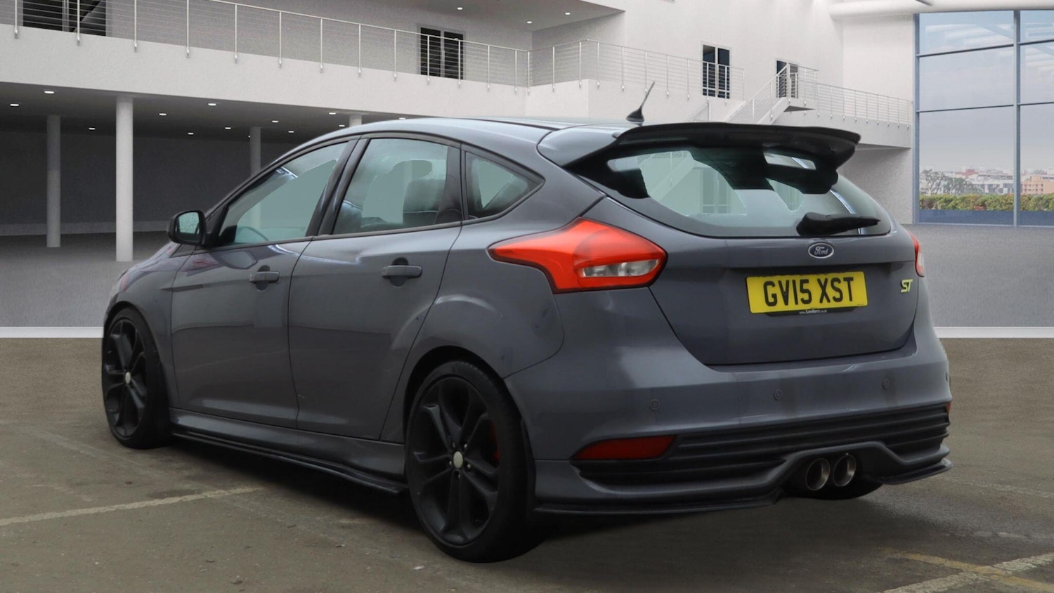 Used Ford Focus for sale - 77807891: Photo 2