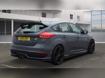 Used Ford Focus 2015 for sale - 77807891: Photo