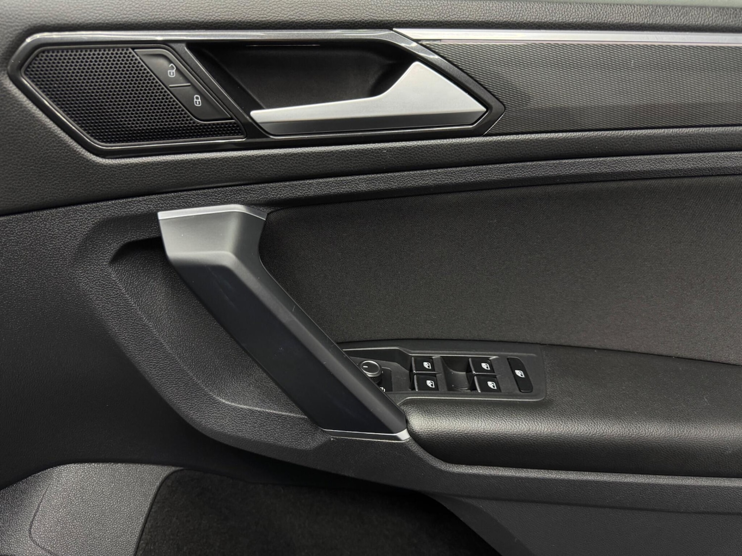 Used Volkswagen Tiguan for sale - 78058971: Photo 26