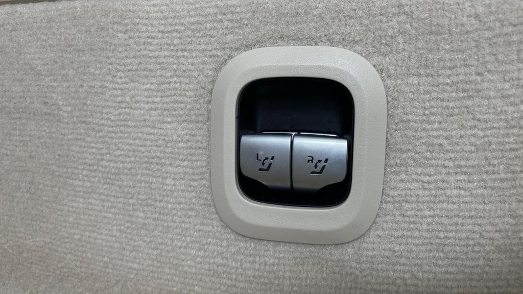 Vehicle 76