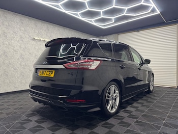 Used Ford S-Max 2017 for sale - 76151615: Photo 4