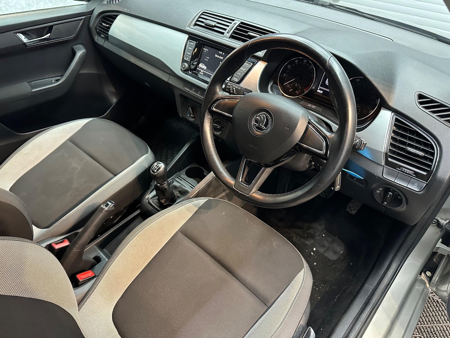 Used Skoda Fabia for sale - 78057759: Photo 2