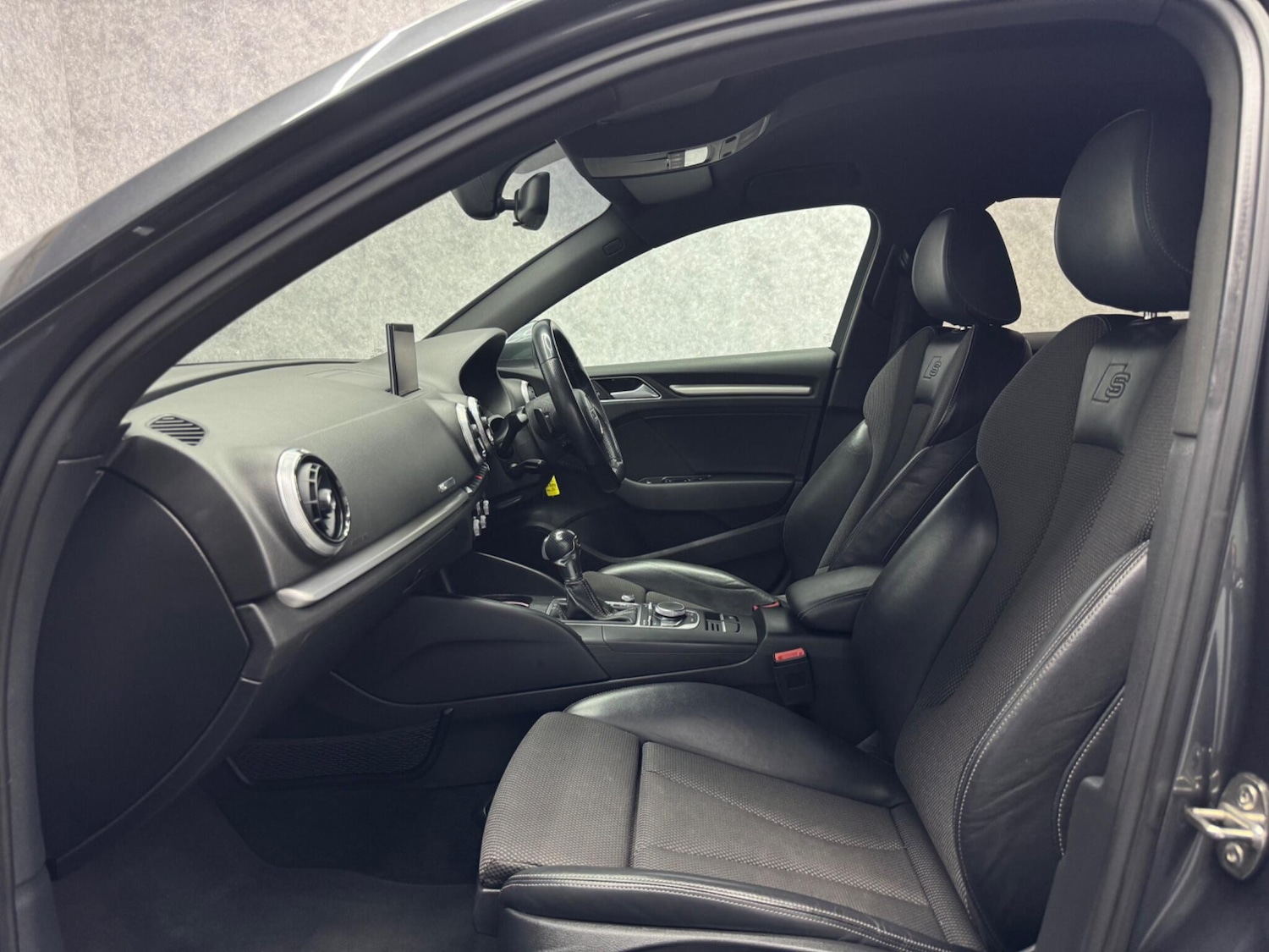 Used Audi A3 2017 for sale - 76189261: Photo 3