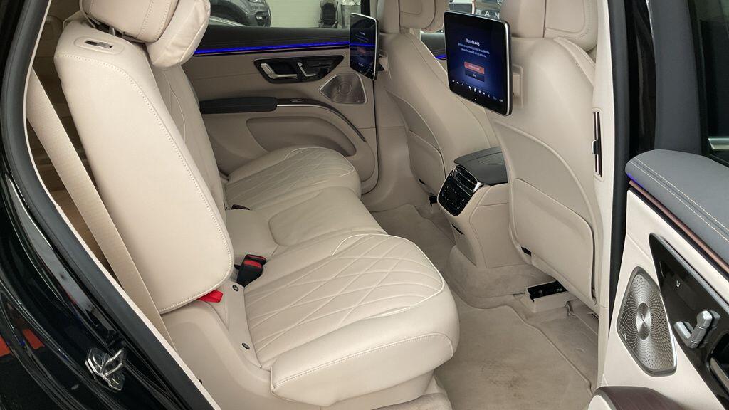 Used Mercedes-Benz EQS 2024 for sale - 76073067: Photo 3