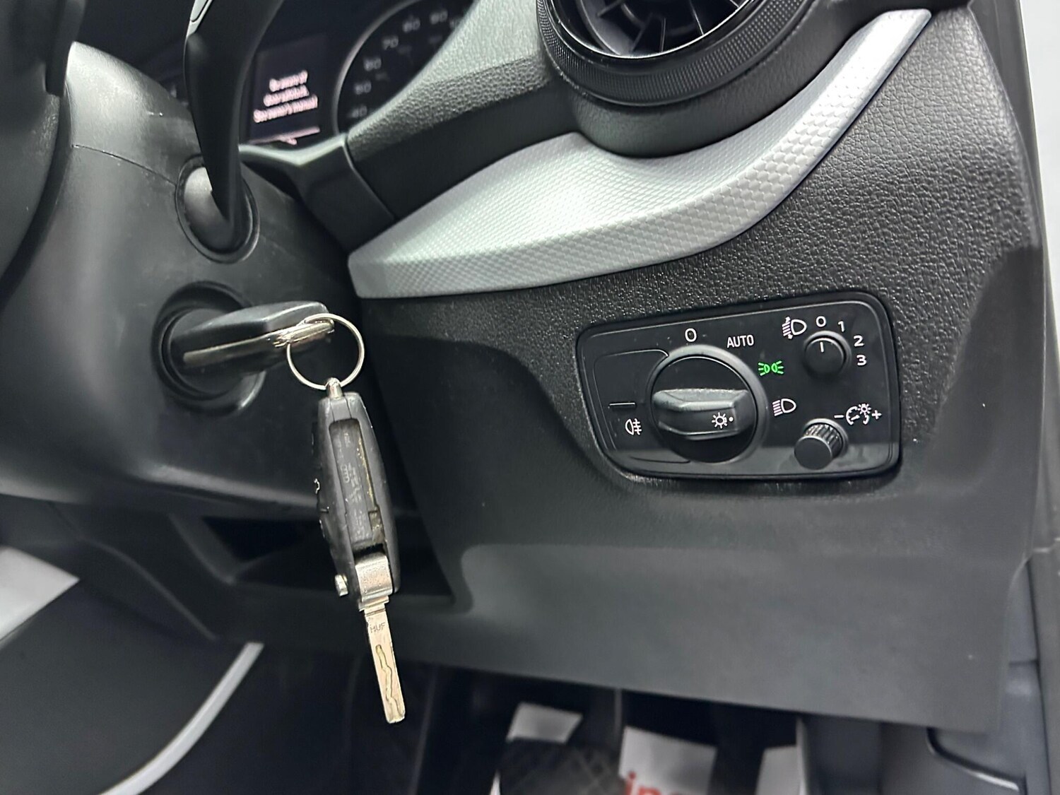 Used Audi Q2 for sale - 78057590: Photo 18