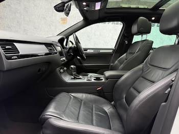 Used Volkswagen Touareg 2015 for sale - 79664307: Photo