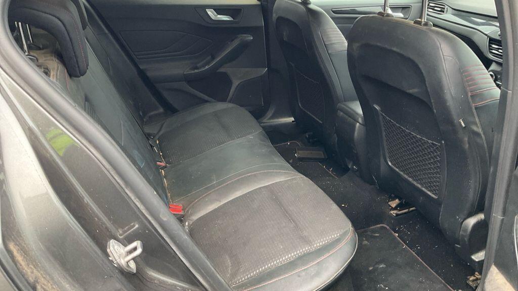 Used Ford Focus 2020 for sale - 76759285: Photo 2