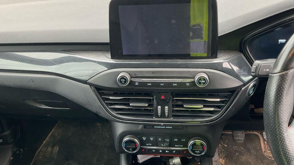 Used Ford Focus 2020 for sale - 76759285: Photo 4