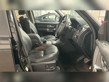 Used Land Rover Discovery 2016 for sale - 78058564: Photo