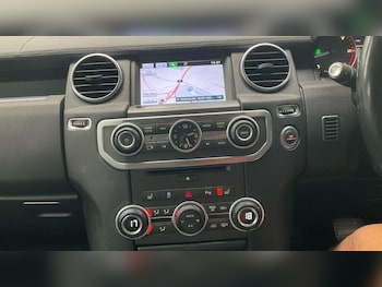 Used Land Rover Discovery 2016 for sale - 78058564: Photo