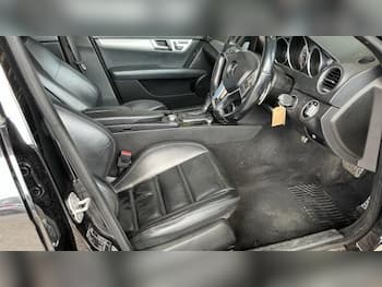 Used Mercedes-Benz C Class 2013 for sale - 79697839: Photo