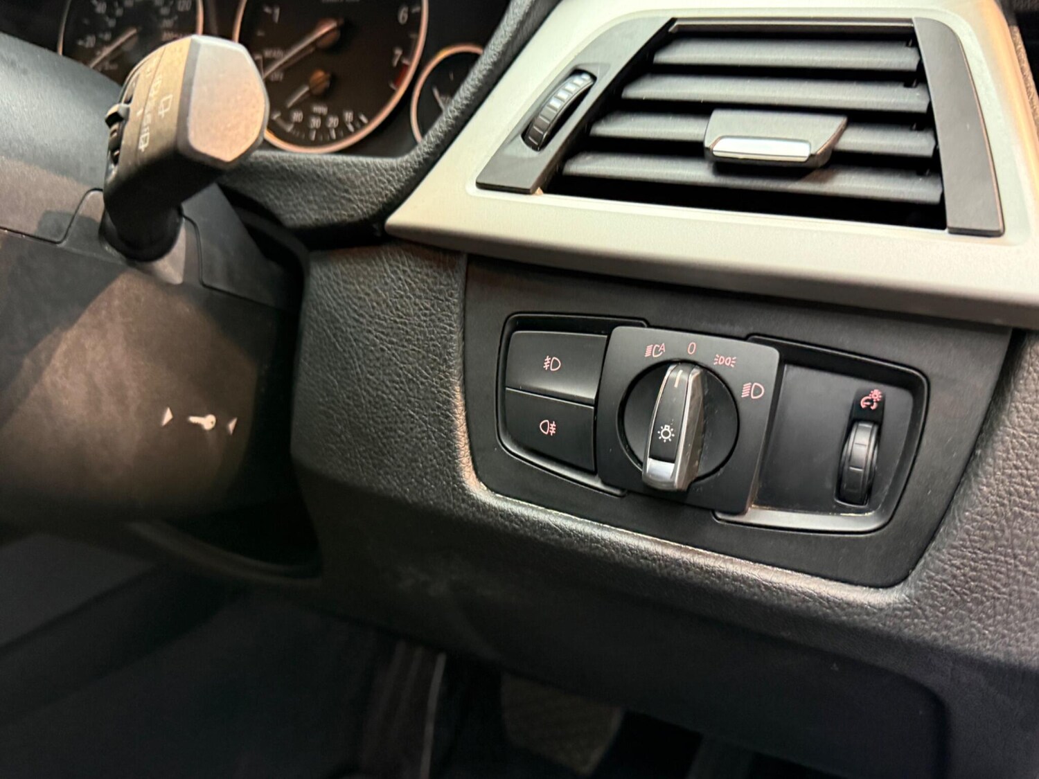 Used BMW 3 Series for sale - 78057761: Photo 19