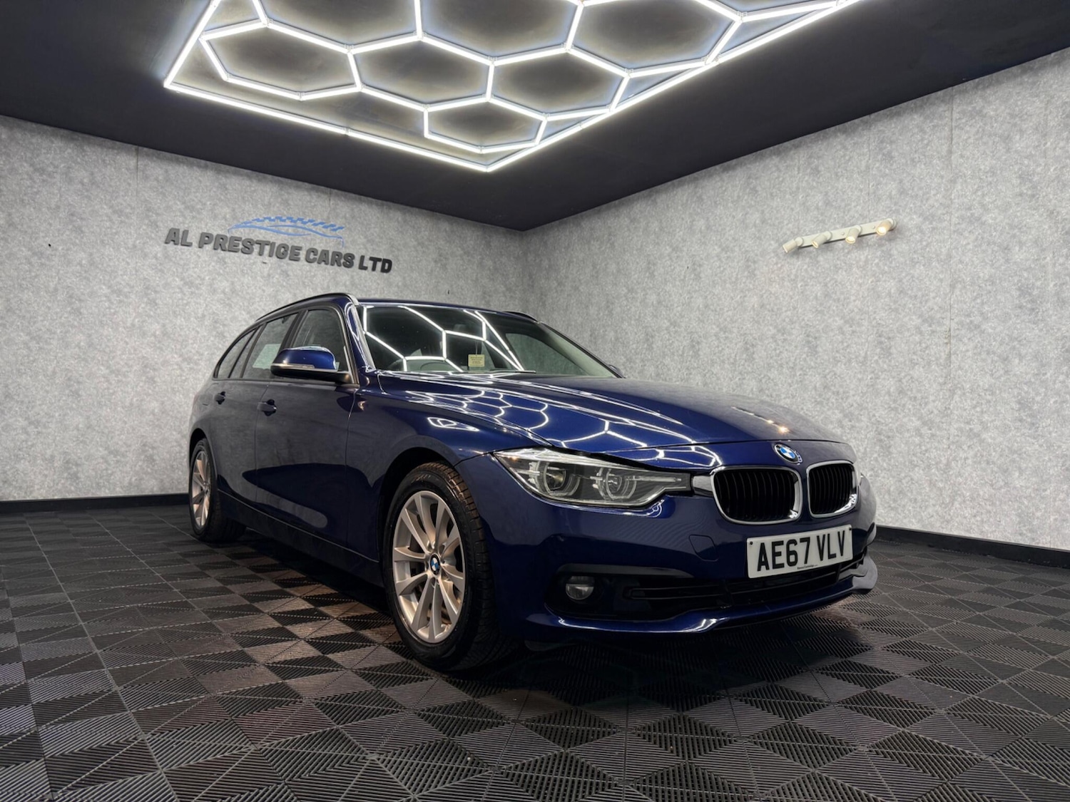 Used BMW 3 Series for sale - 78057761: Photo 2