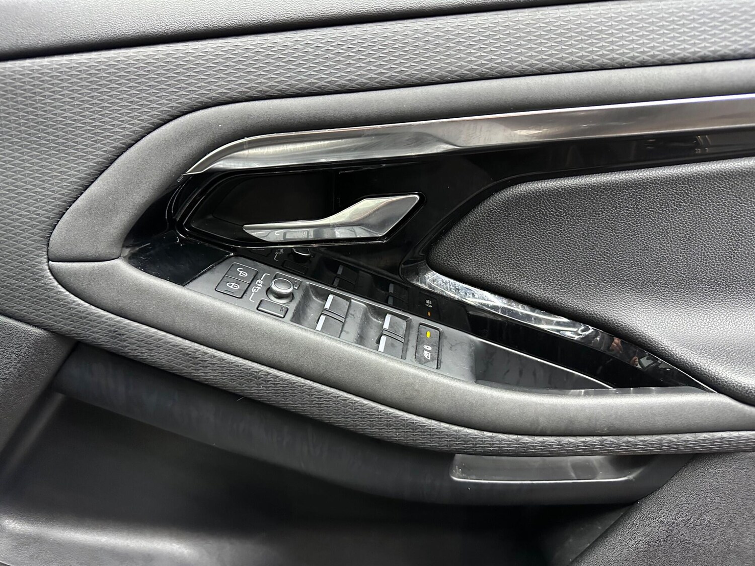 Used Land Rover Range Rover Evoque for sale - 78057691: Photo 24