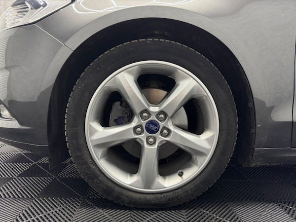 Used Ford Mondeo 2017 for sale - 74687037: Photo 38