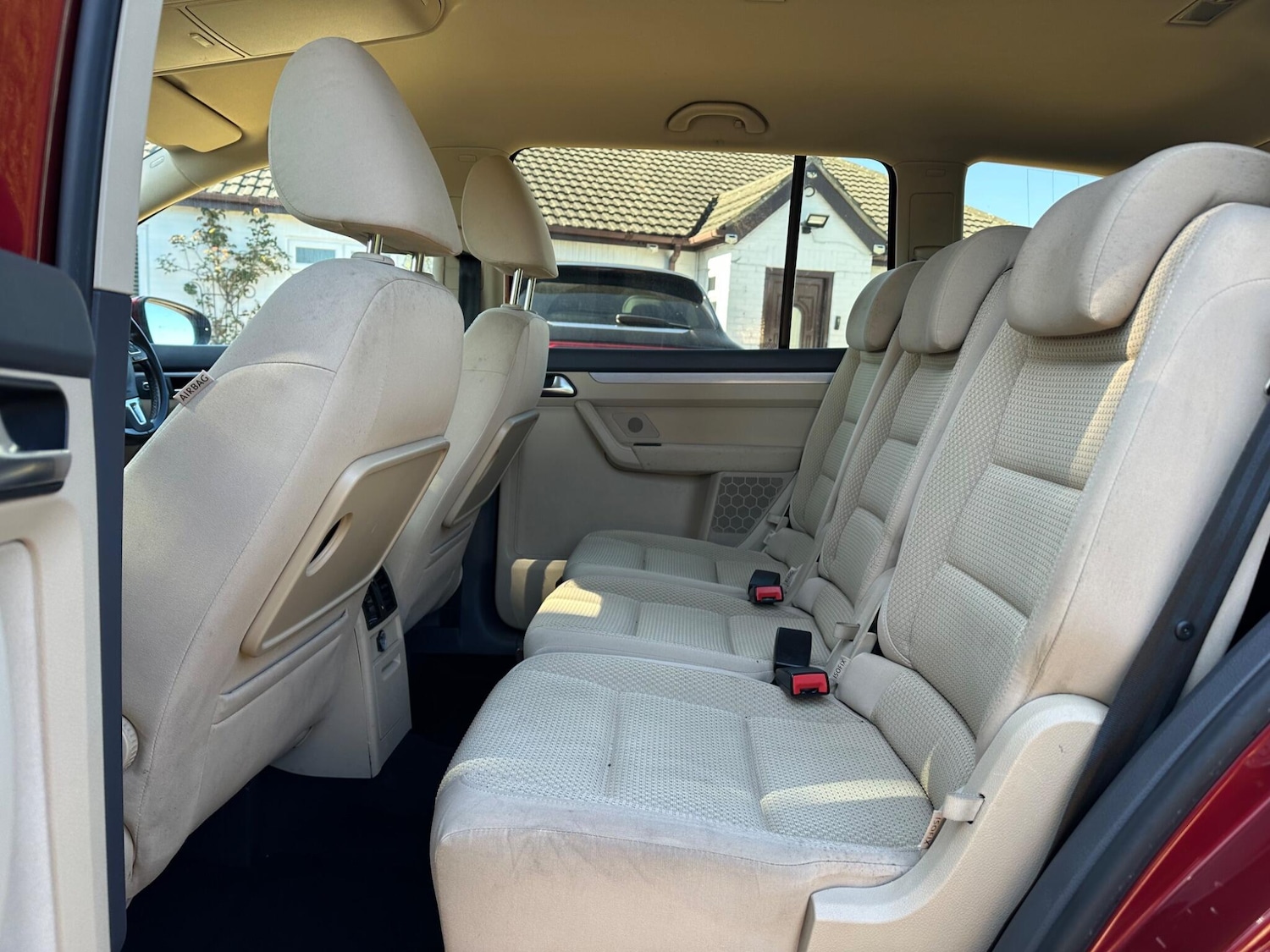 Used Volkswagen Touran 2011 for sale - 78058269: Photo 10