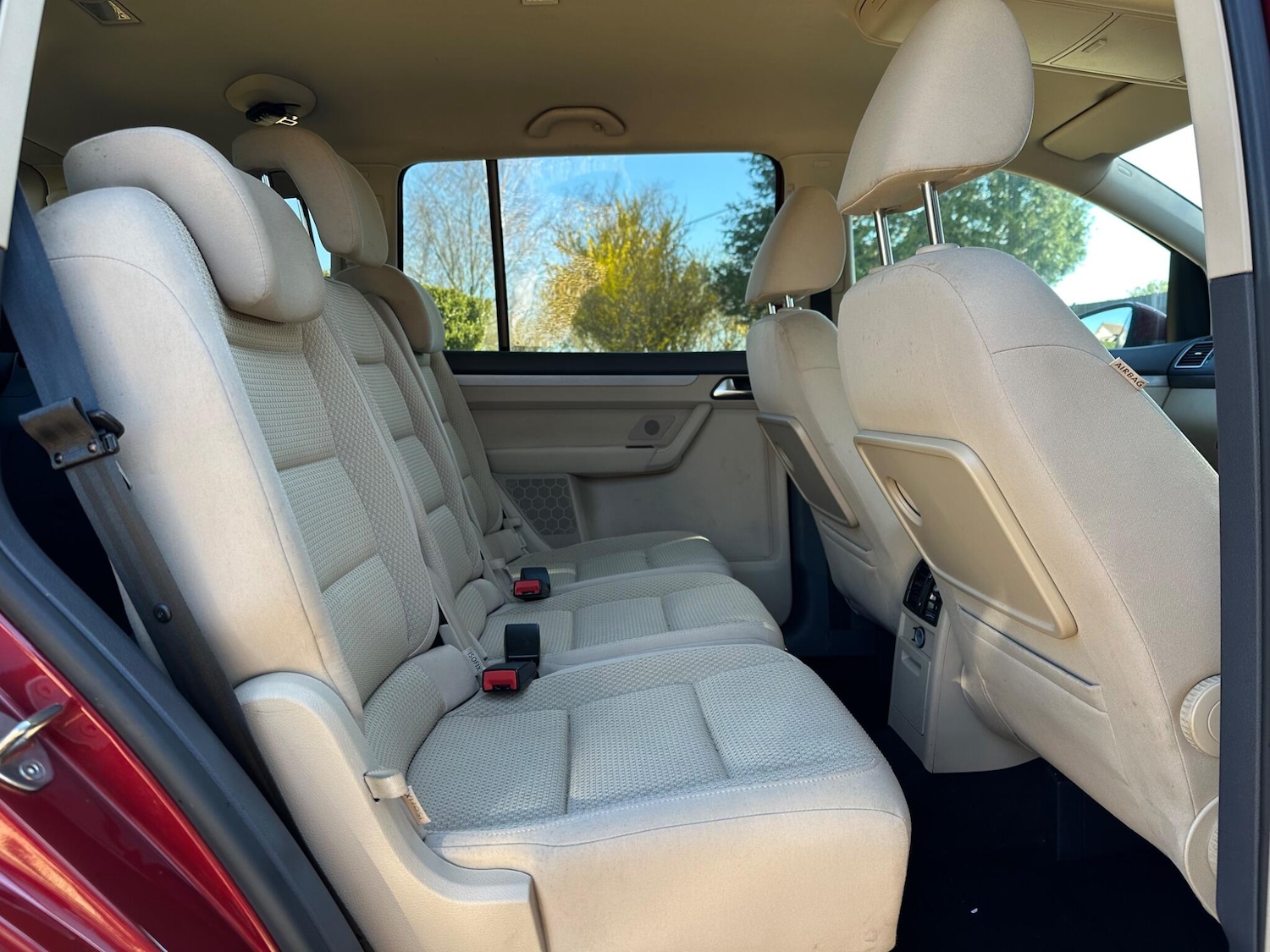 Used Volkswagen Touran 2011 for sale - 78058269: Photo 9