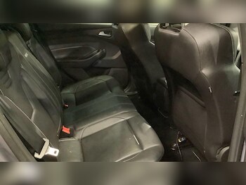 Used Ford Focus 2015 for sale - 77345242: Photo