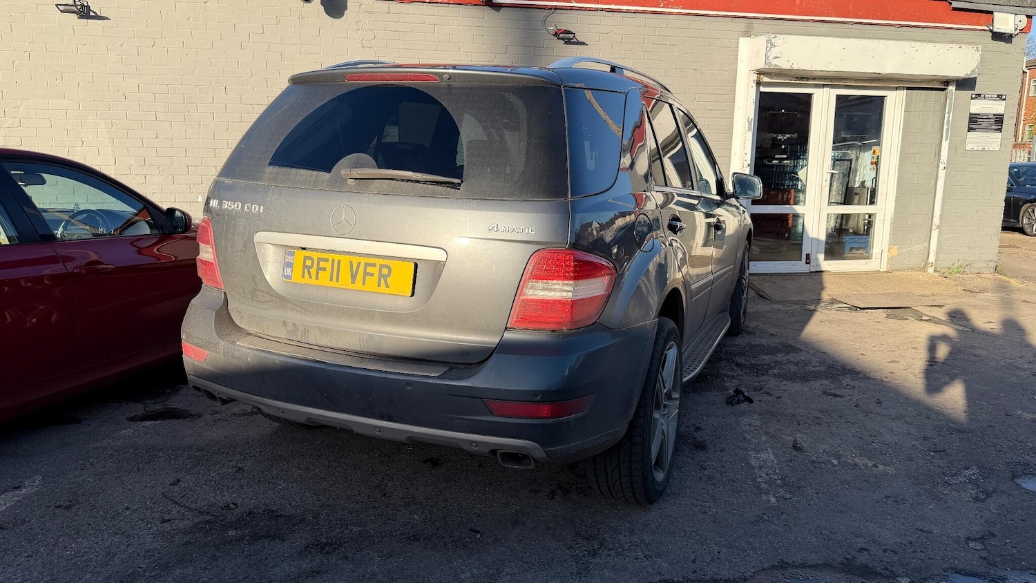 Used Mercedes-Benz M Class 2011 for sale - 76522178: Photo 1