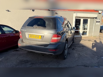 Mercedes-Benz - M Class