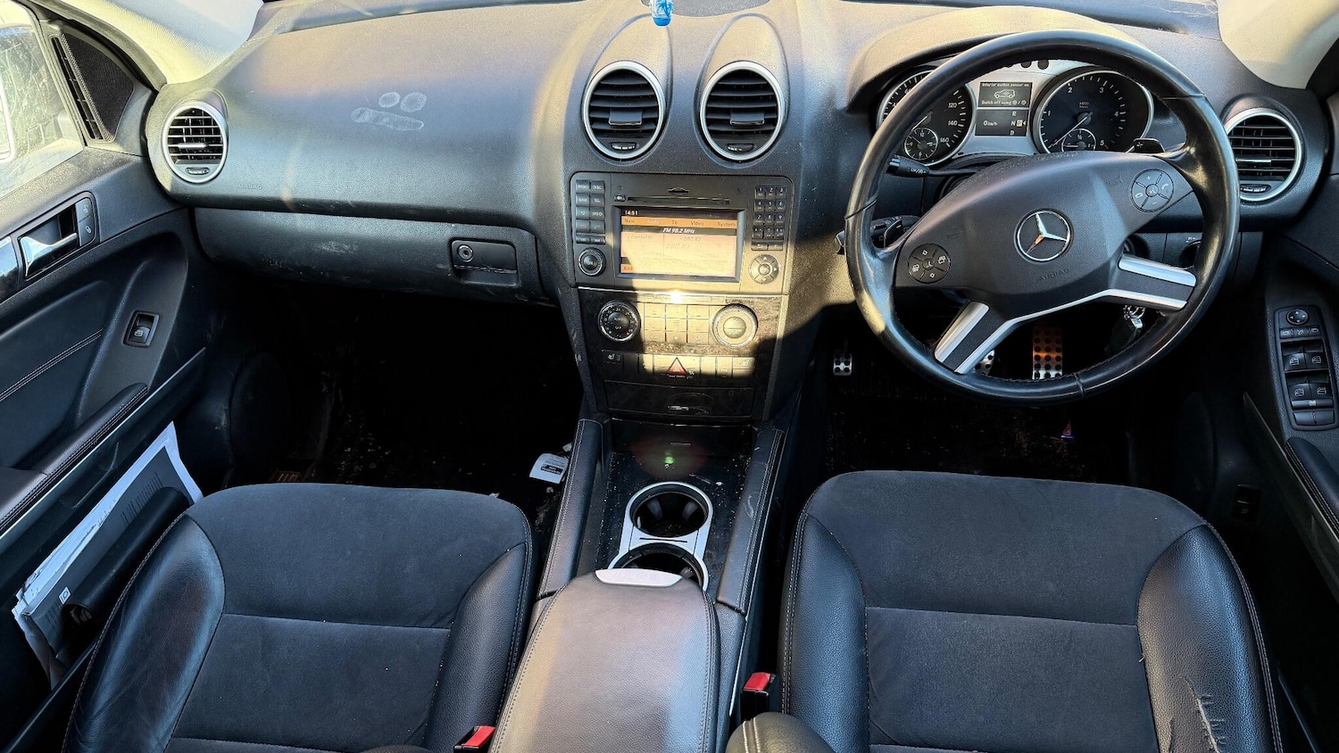 Used Mercedes-Benz M Class 2011 for sale - 76522178: Photo 2