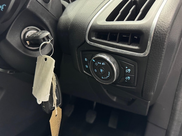 Used Ford Focus 2012 for sale - 73614855: Photo 21