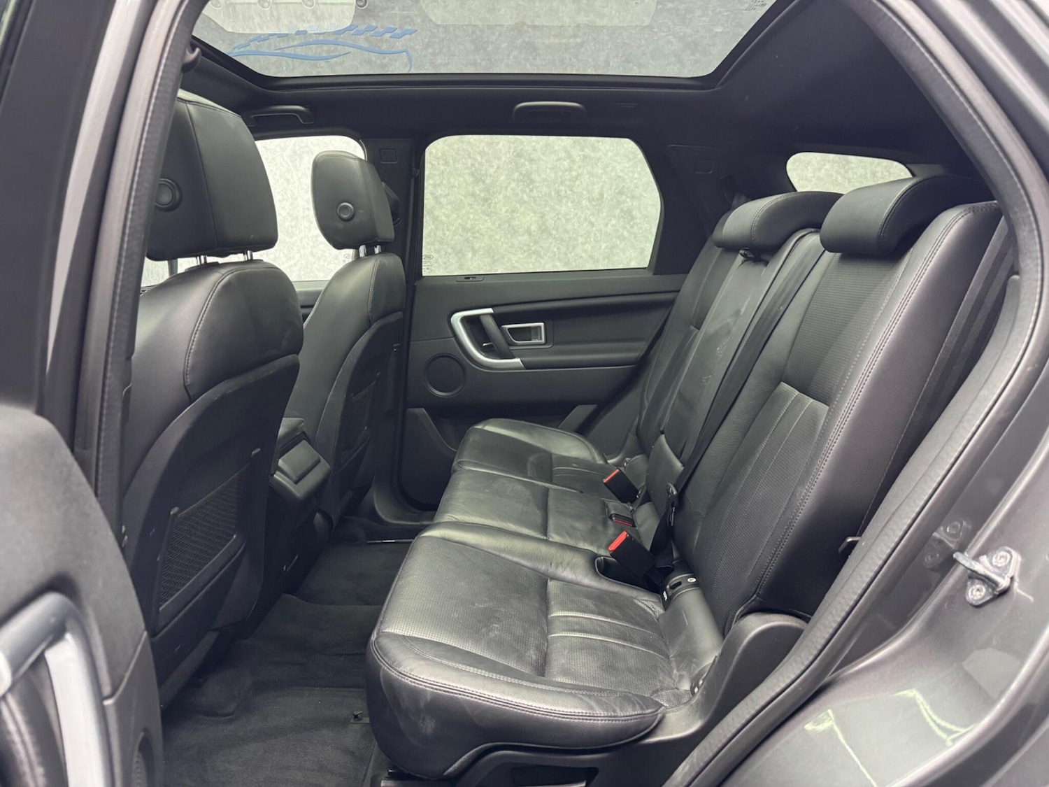 Used Land Rover Discovery Sport 2018 for sale - 76689979: Photo 29