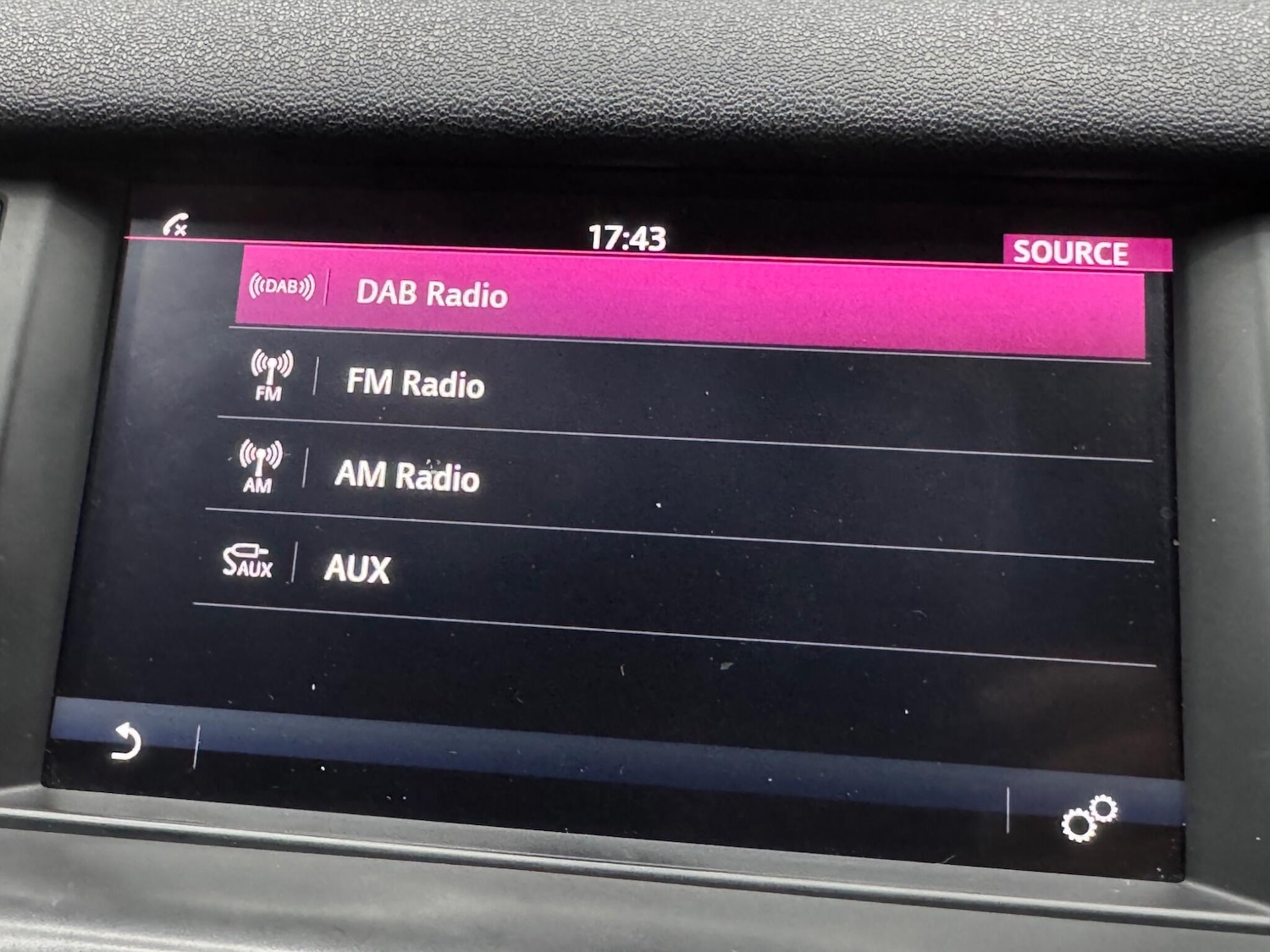 Used Land Rover Discovery Sport 2018 for sale - 76689979: Photo 5