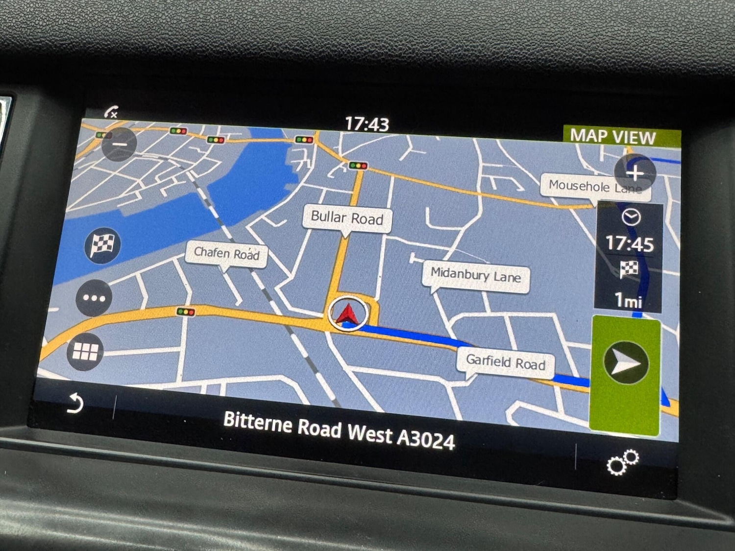 Used Land Rover Discovery Sport 2018 for sale - 76689979: Photo 9