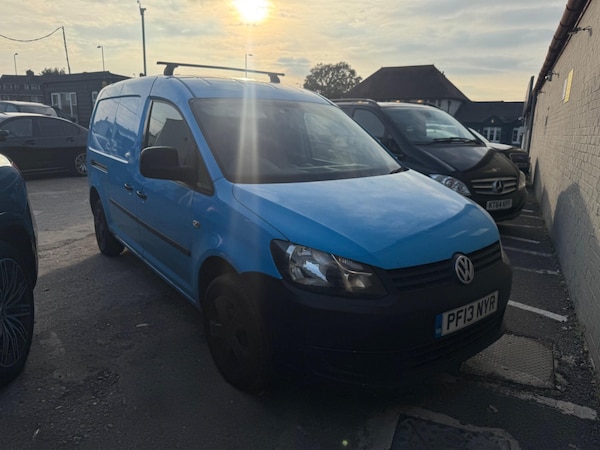 Used Volkswagen Caddy Maxi 2013 for sale - 76247527: Photo 1
