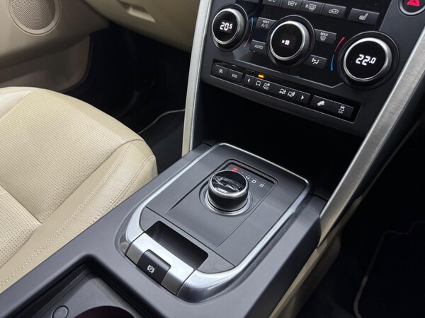 Used Land Rover Discovery Sport 2017 for sale - 76189225: Photo 13