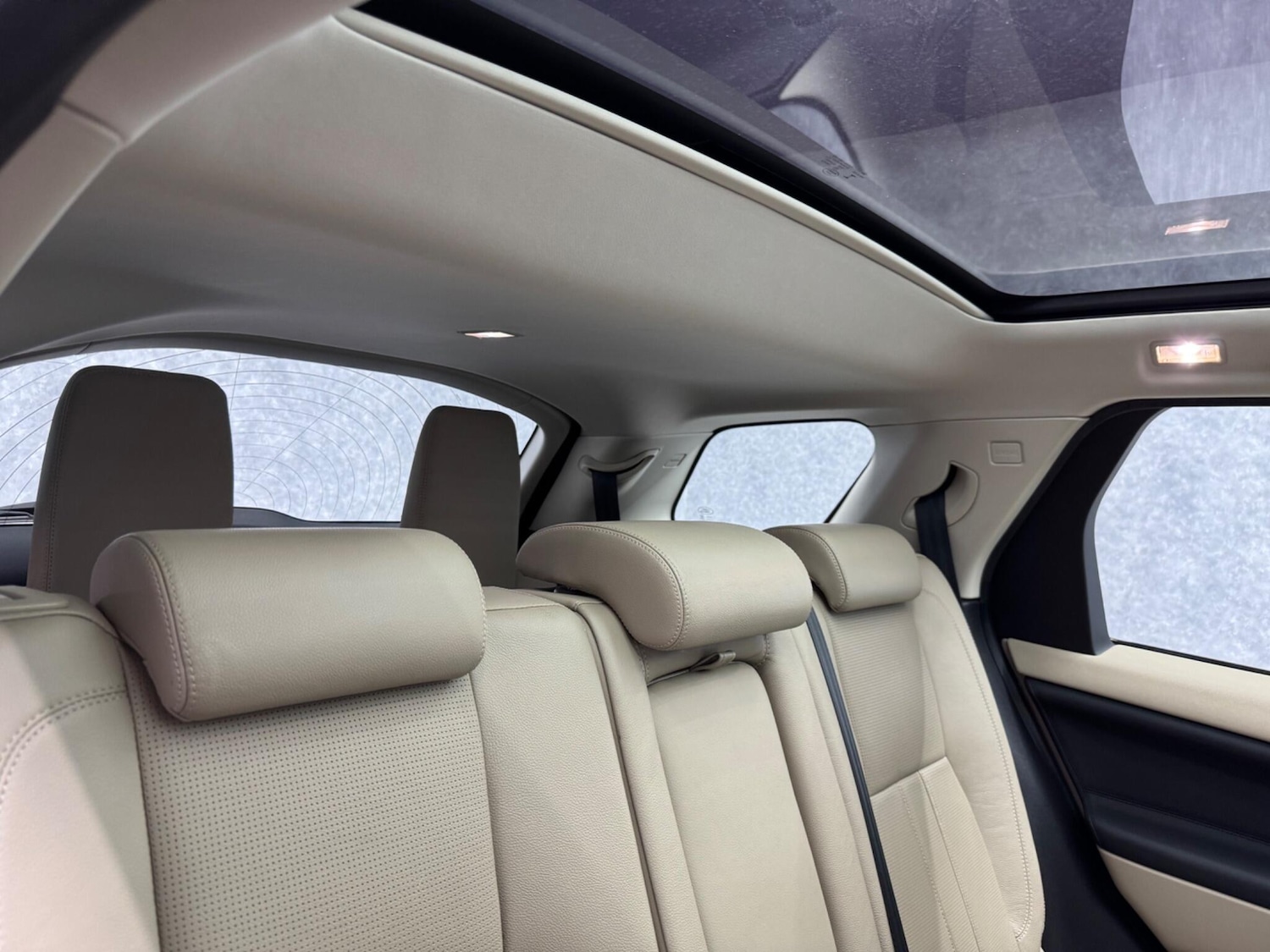 Used Land Rover Discovery Sport 2017 for sale - 76189225: Photo 22