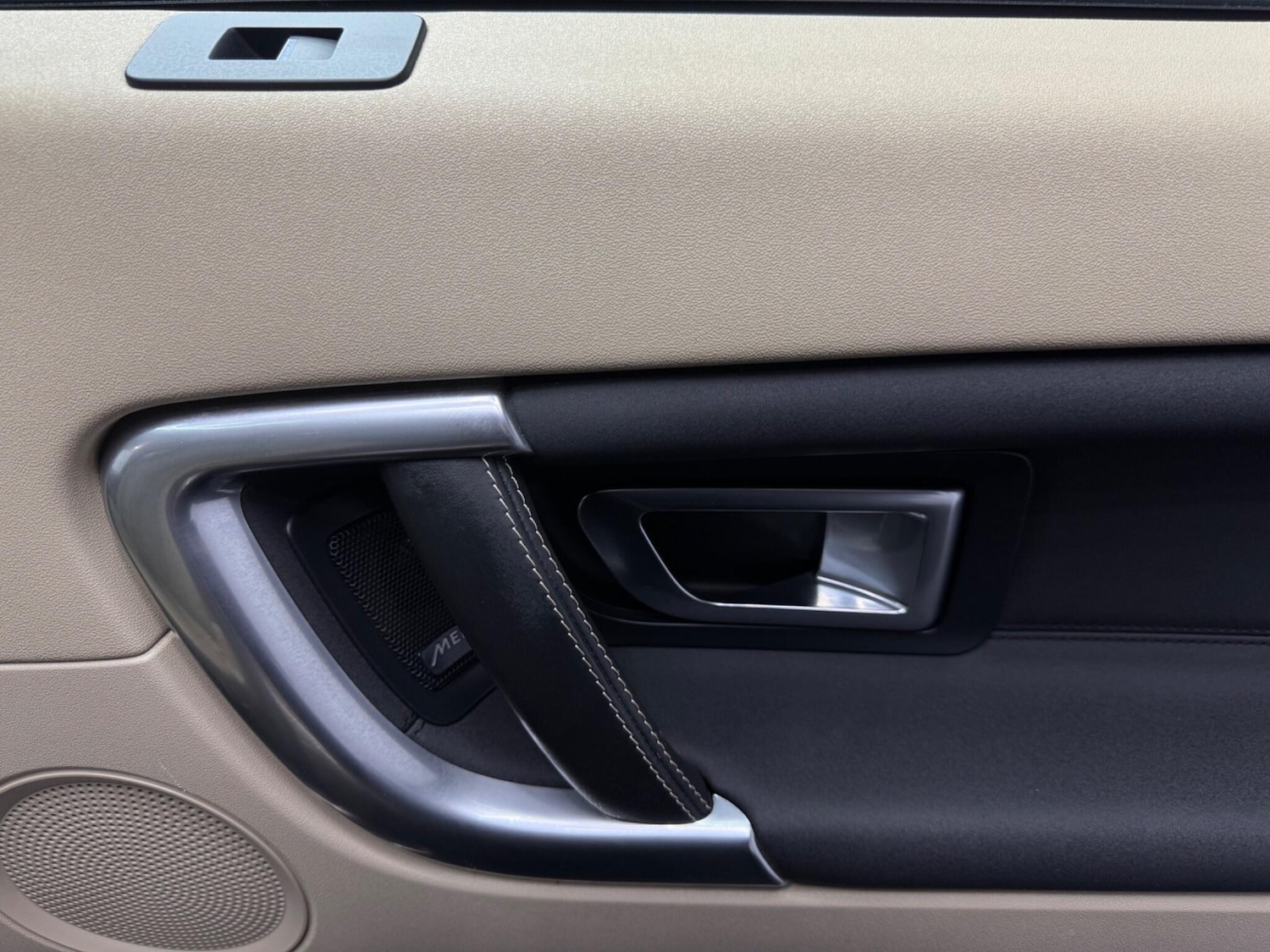 Used Land Rover Discovery Sport 2017 for sale - 76189225: Photo 24