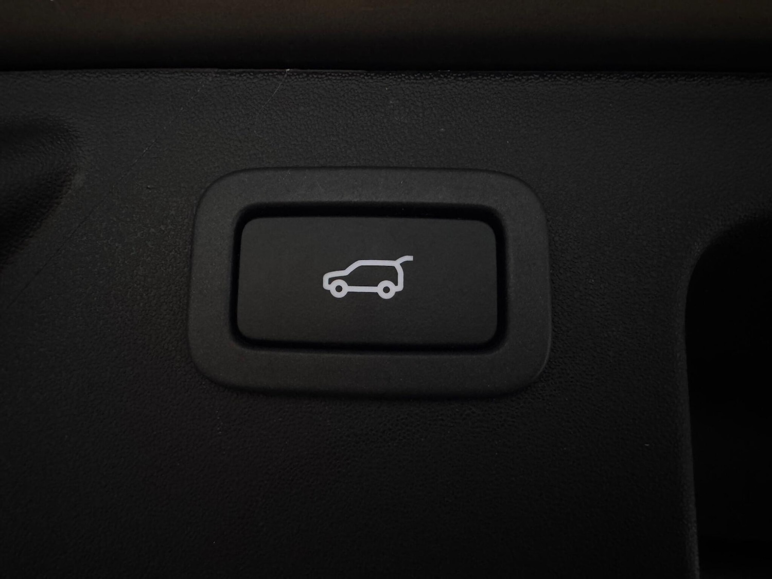 Used Land Rover Discovery Sport 2017 for sale - 76189225: Photo 30