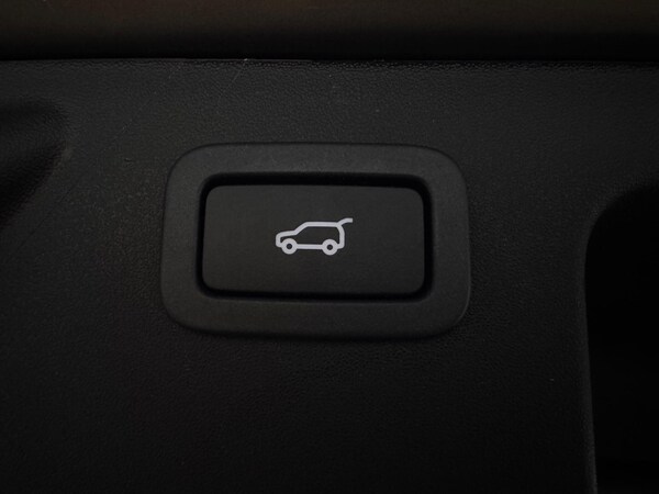 Used Land Rover Discovery Sport 2017 for sale - 76189225: Photo 5