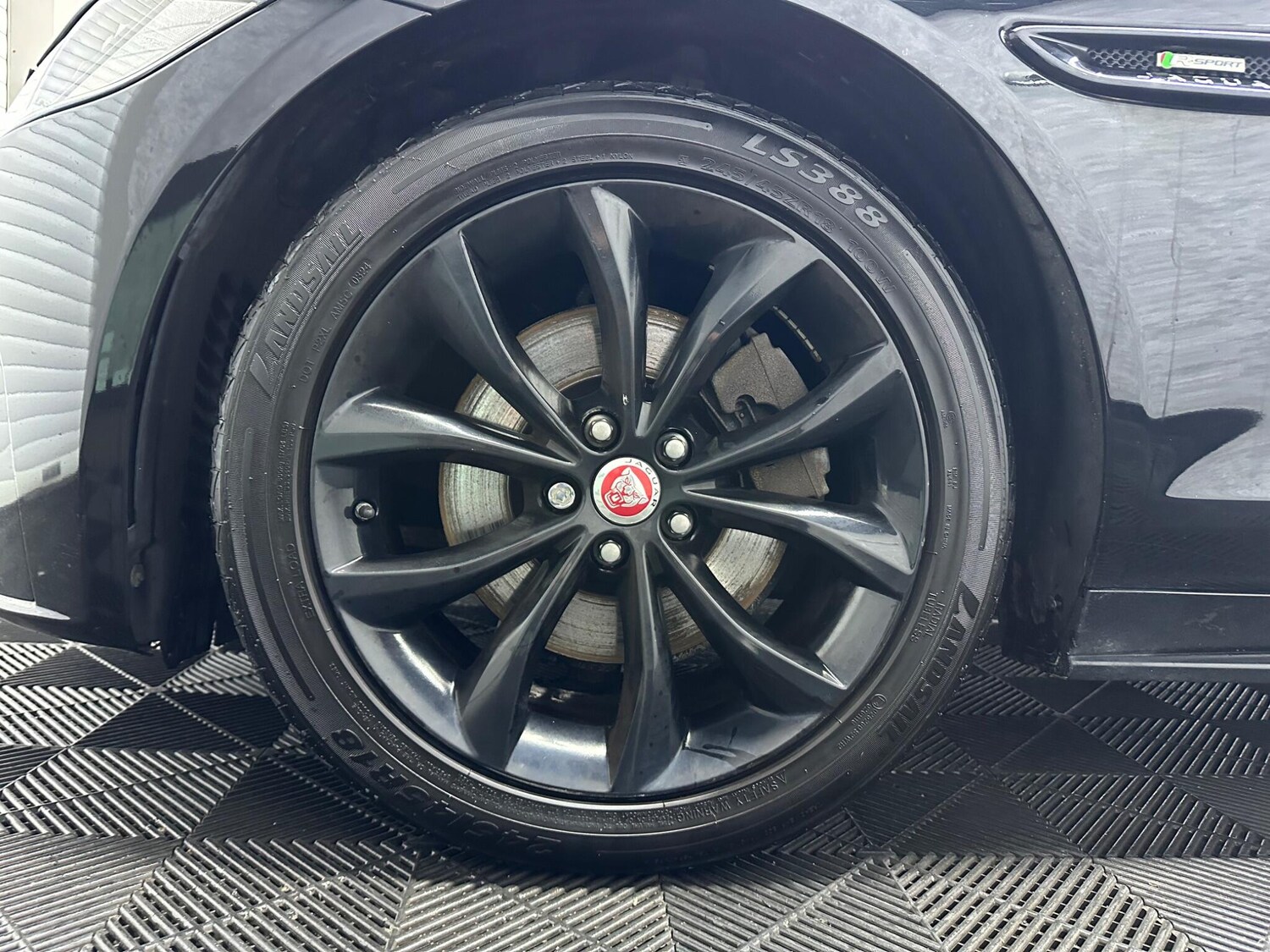 Used Jaguar XF 2017 for sale - 78058358: Photo 22