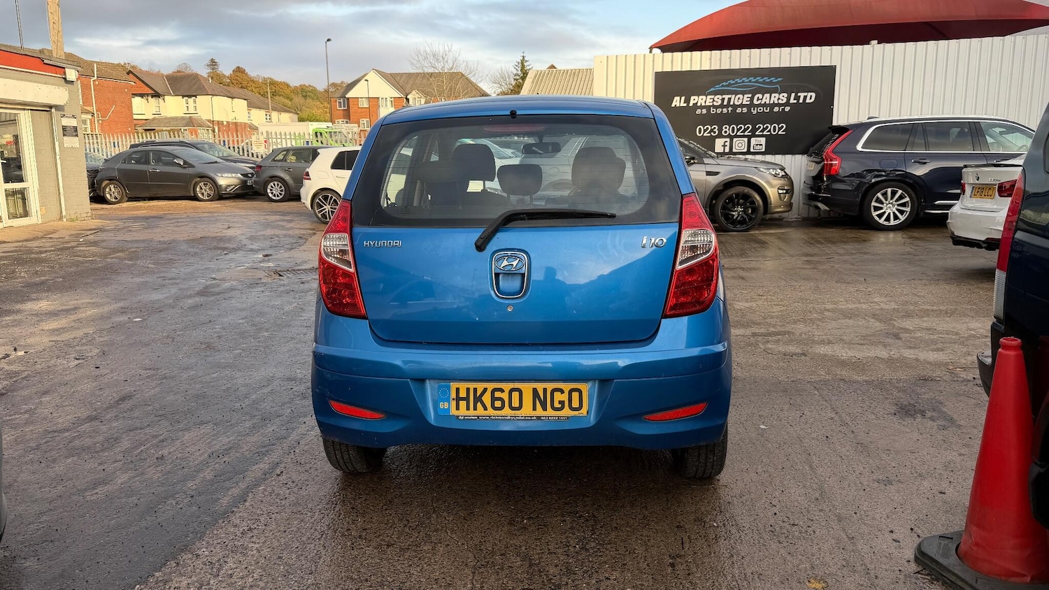 Used Hyundai i10 2011 for sale - 76499364: Photo 8