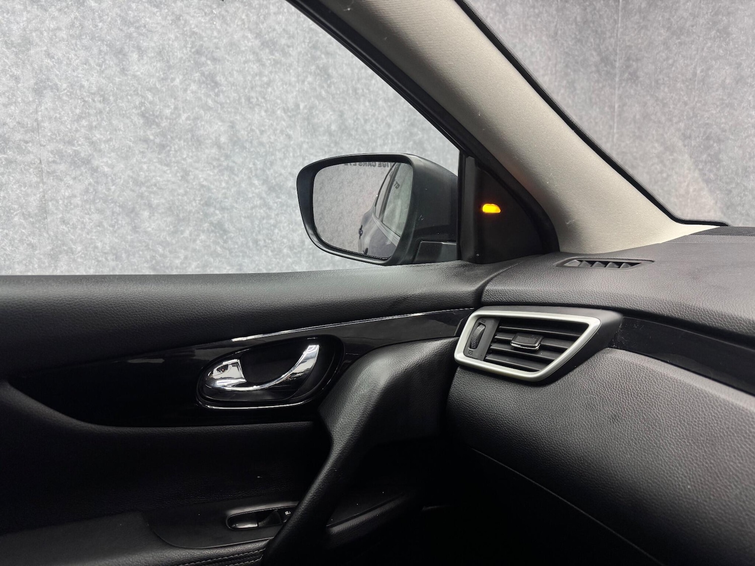 Used Nissan Qashqai 2016 for sale - 77054111: Photo 18