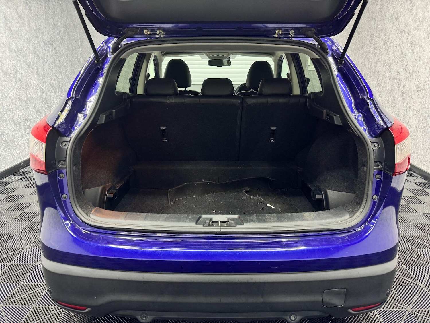 Used Nissan Qashqai 2016 for sale - 77054111: Photo 27