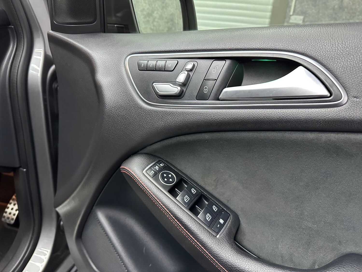 Used Mercedes-Benz B Class 2016 for sale - 78058062: Photo 25