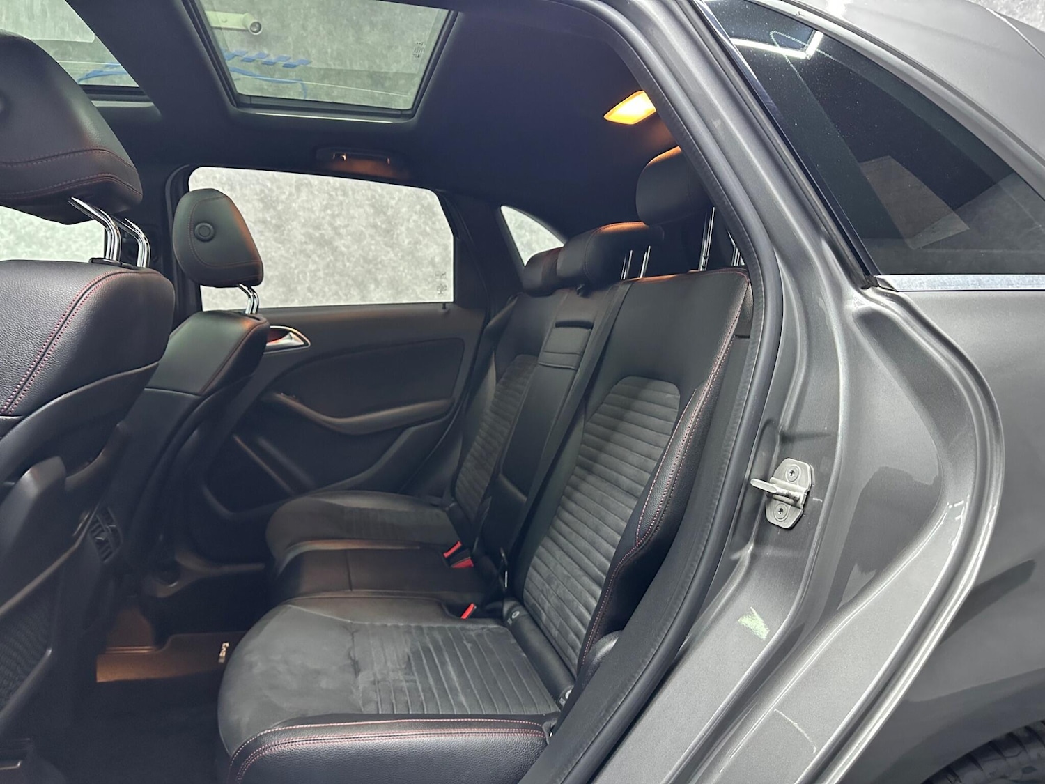 Used Mercedes-Benz B Class 2016 for sale - 78058062: Photo 3