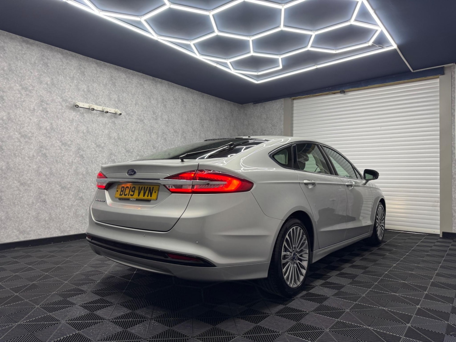 Used Ford Mondeo 2019 for sale - 76314297: Photo 4
