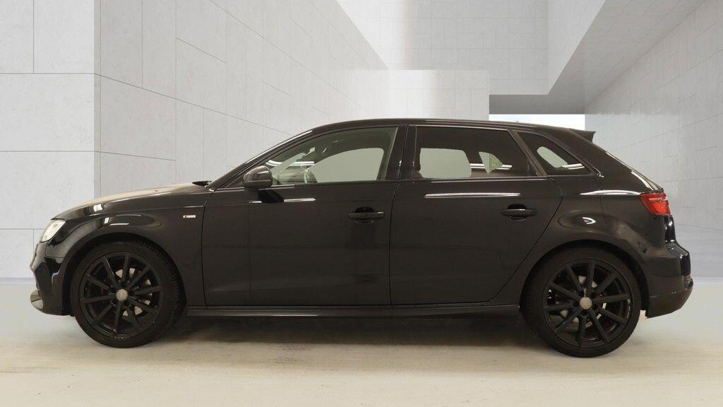 Used Audi A3 2018 for sale - 78086289: Photo 7