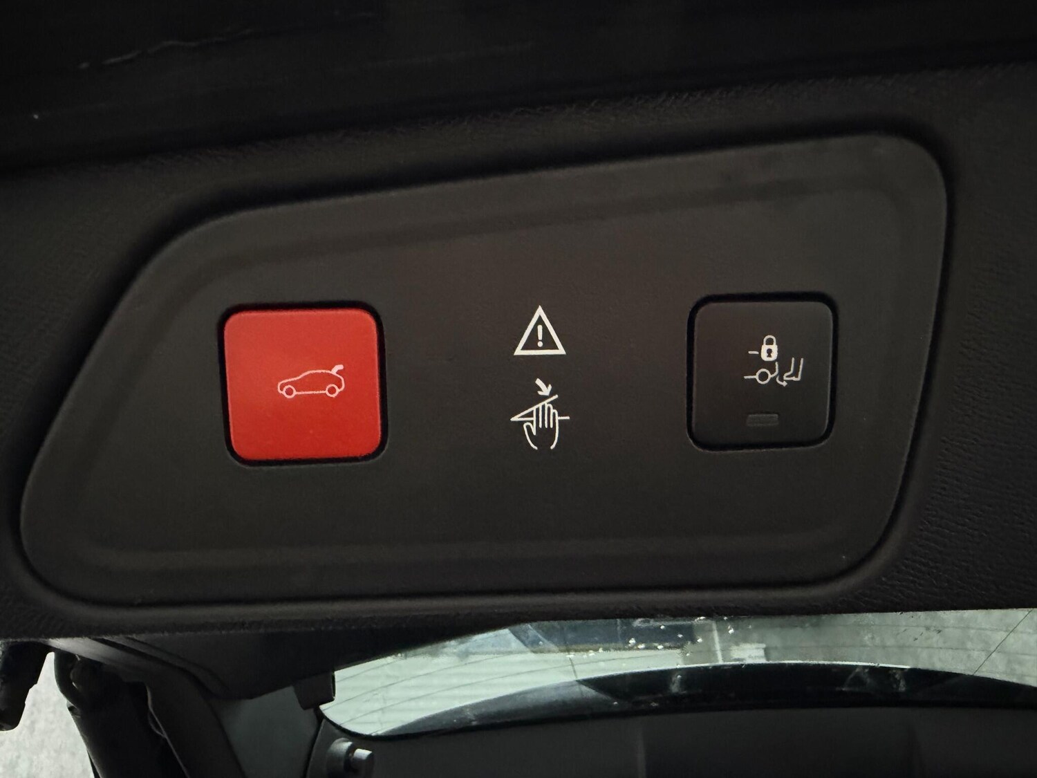 Used Peugeot 3008 2018 for sale - 77229350: Photo 14