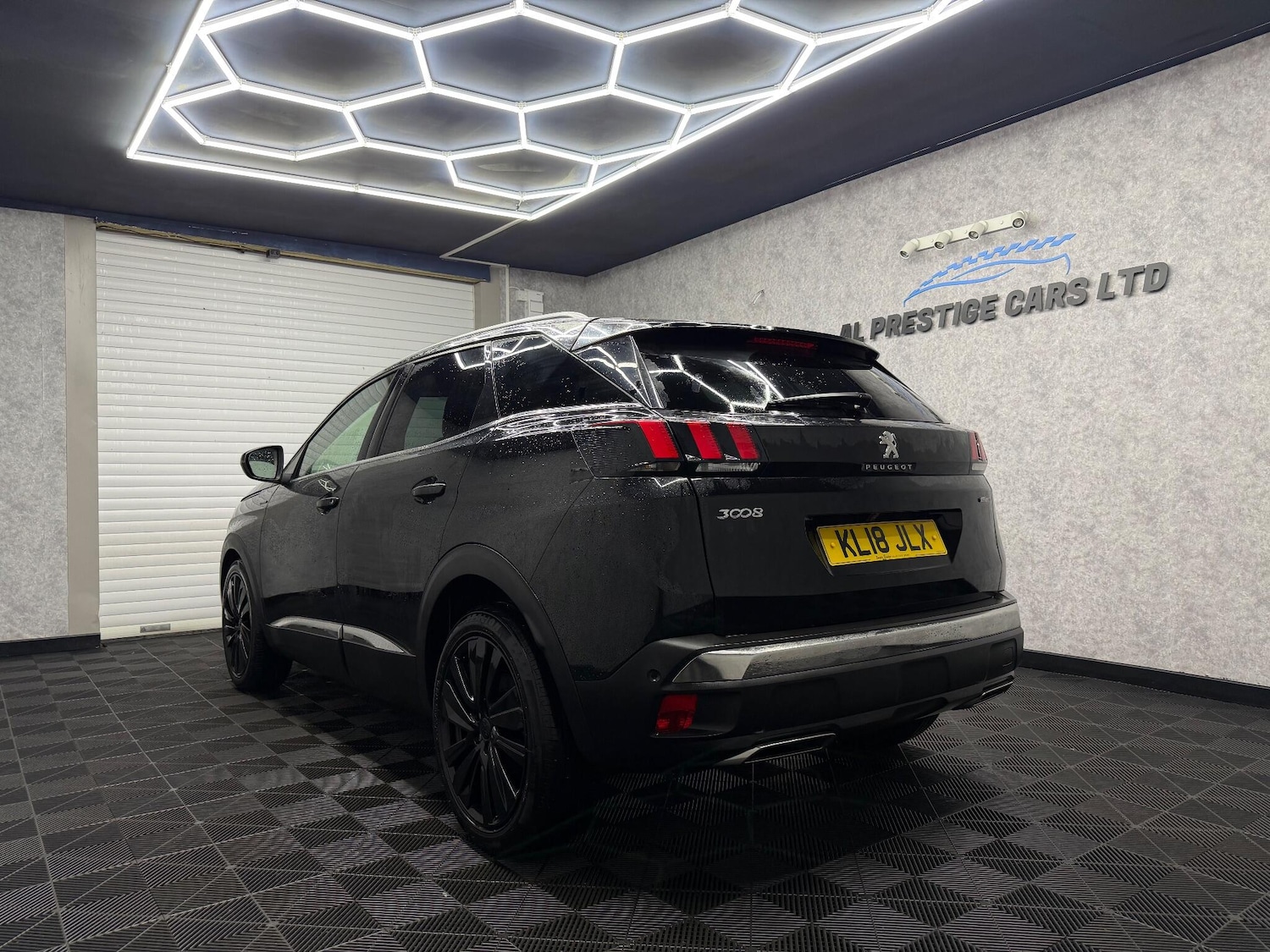 Used Peugeot 3008 2018 for sale - 77229350: Photo 4